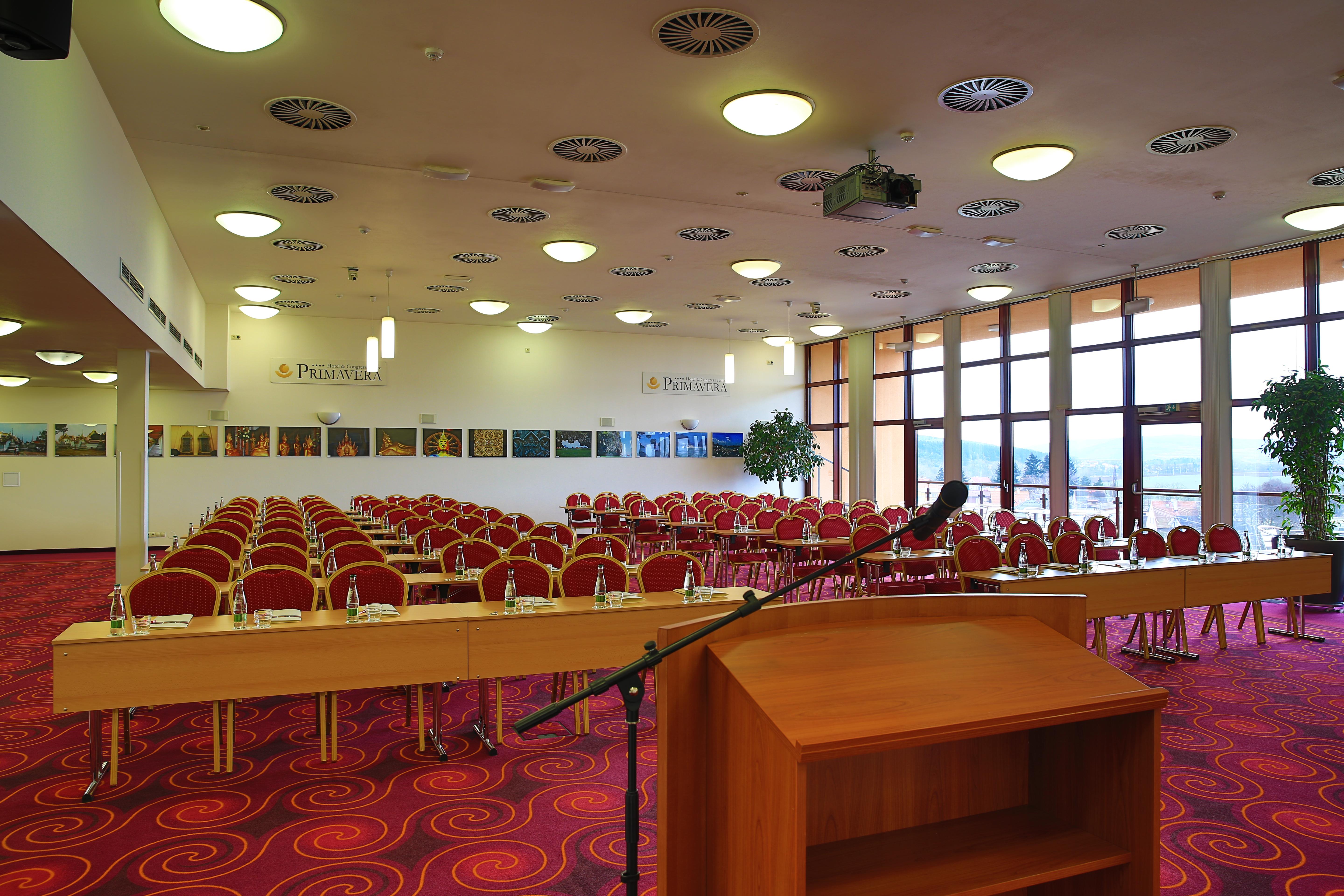 Primavera Hotel & Congress Centre Plzeň Buitenkant foto