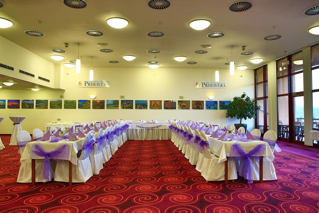 Primavera Hotel & Congress Centre Plzeň Buitenkant foto